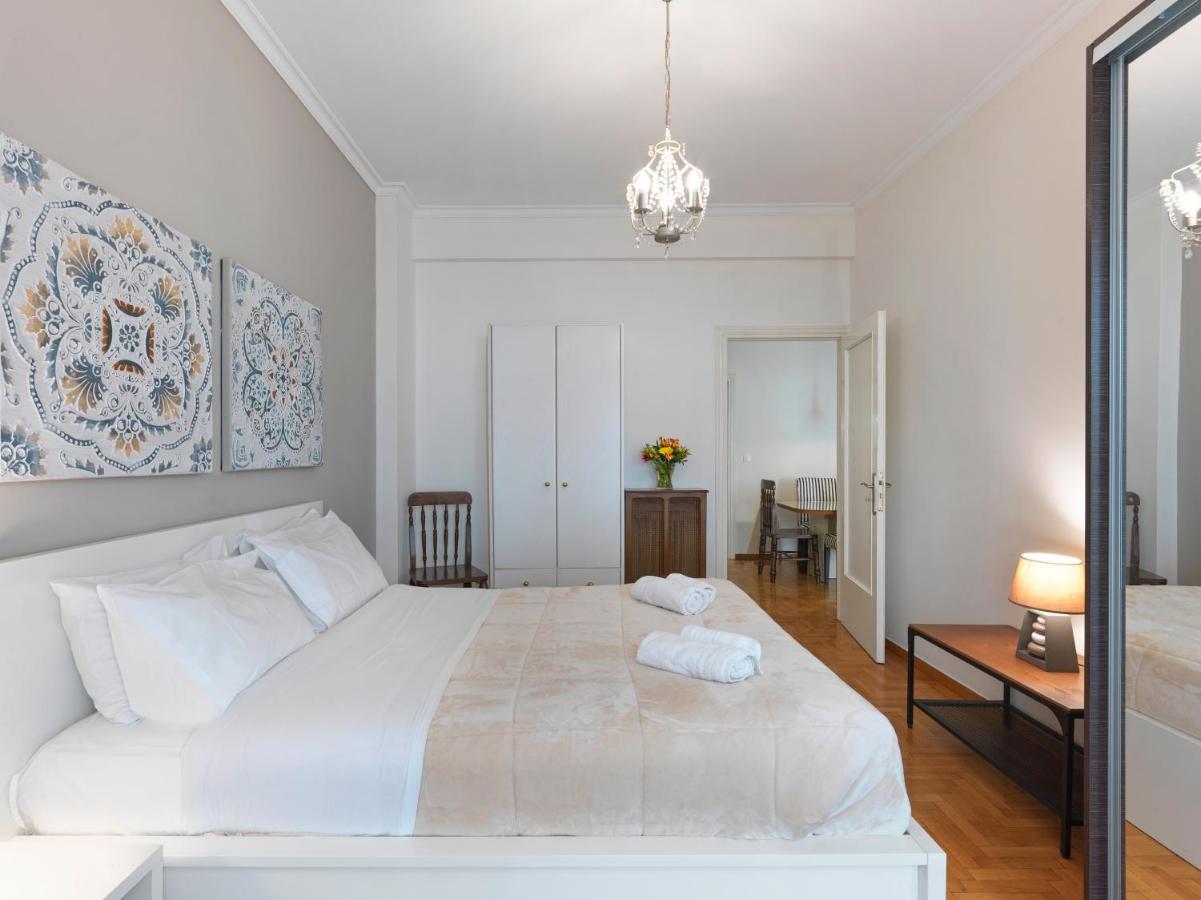 Spacious City Center Apartment Афины Экстерьер фото