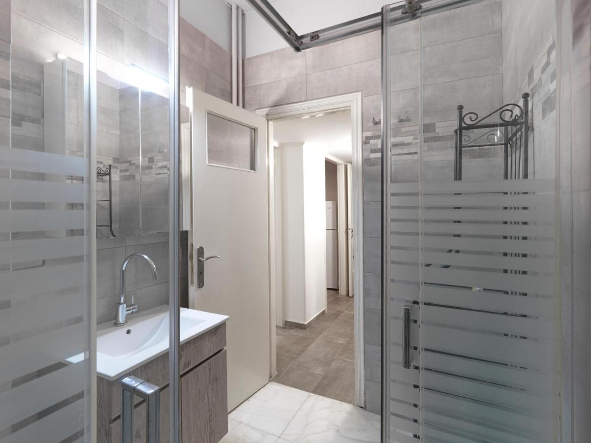 Spacious City Center Apartment Афины Экстерьер фото
